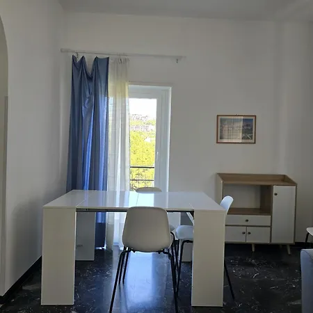 Marina Apartment - Affitti Brevi Liguria Apartman