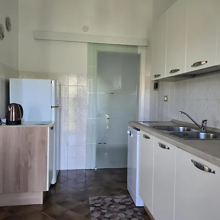 Marina Apartment - Affitti Brevi Liguria Apartman *